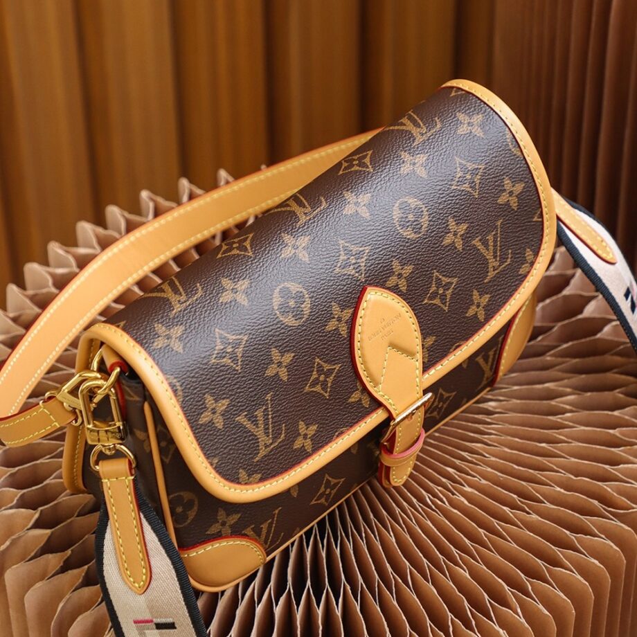 Louis Vuitton M45985 Dinae Retro Briefcase