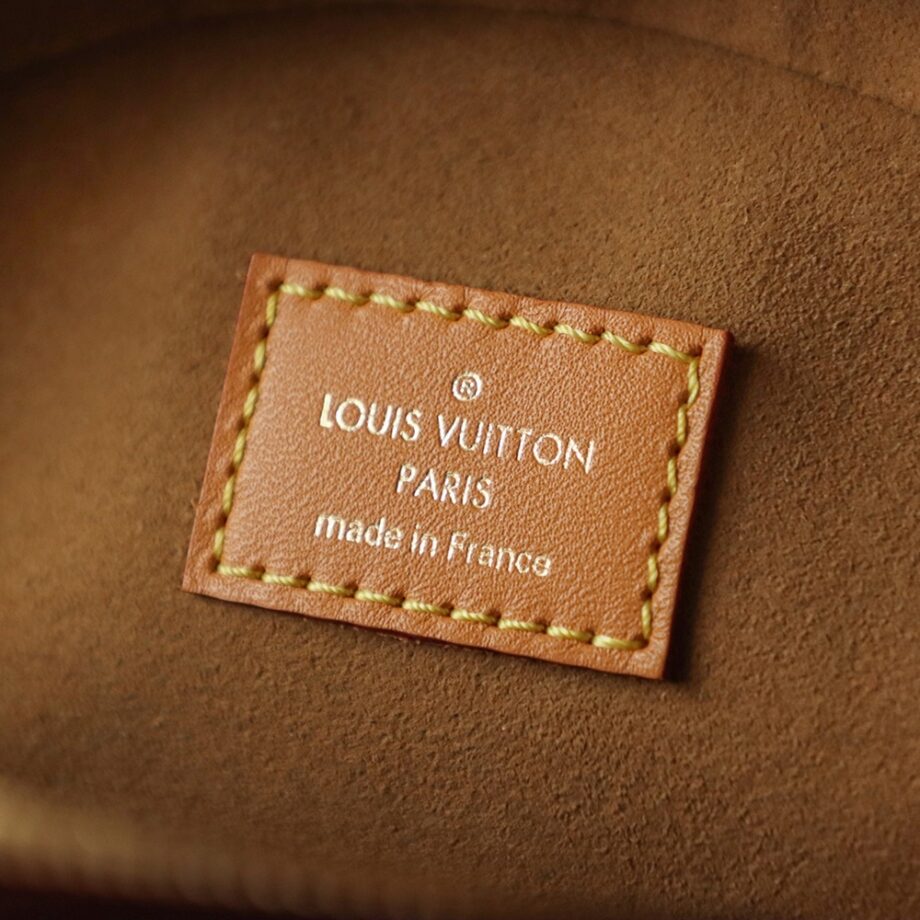 Louis Vuitton M45647 Boite Chapeau Souple MM