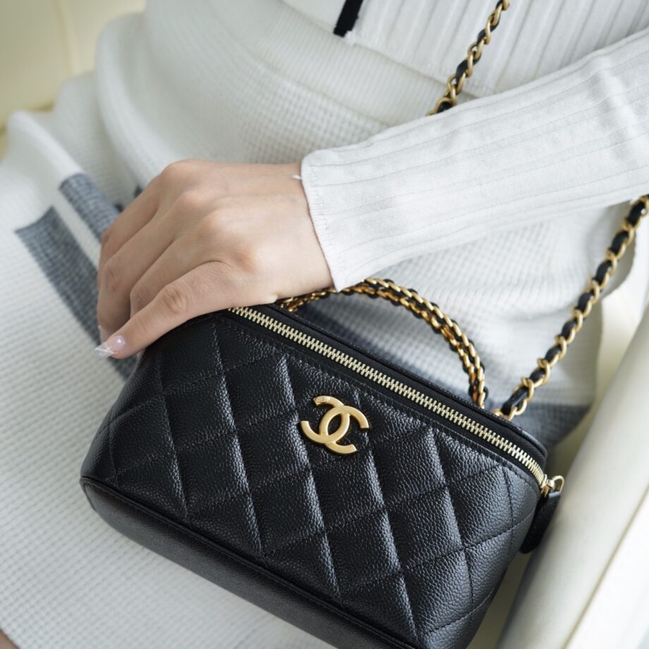 Chanel Black Calfskin S French Imported Calfskin Hollow-Out Long Box