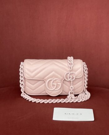 gucci 699757 pink gg marmont belt bag