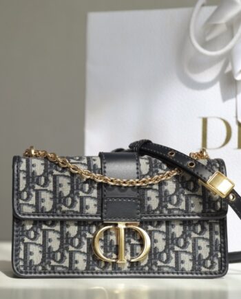 Dior M9334 30 Montaigne East-West Bag With Chain