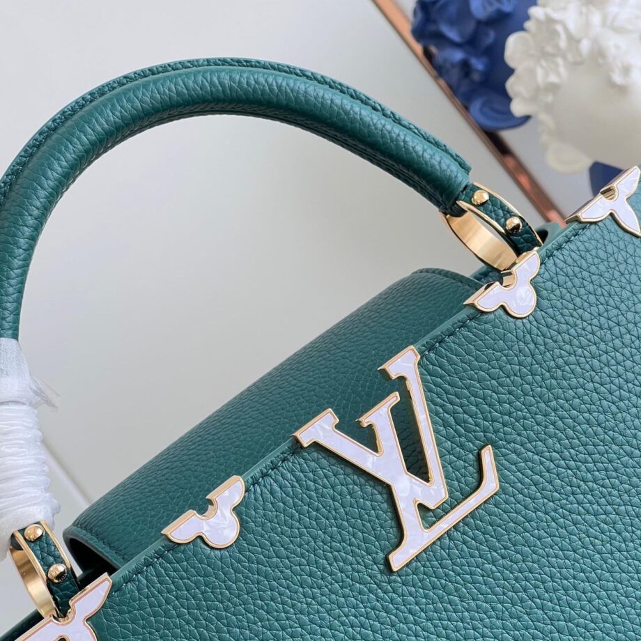 Louis Vuitton M48865 Medium Capucines Handbag