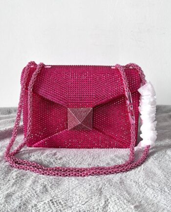 valentino rivet# onestud handbag# sheepskin lining, shoulder strap, crossbody or portable
