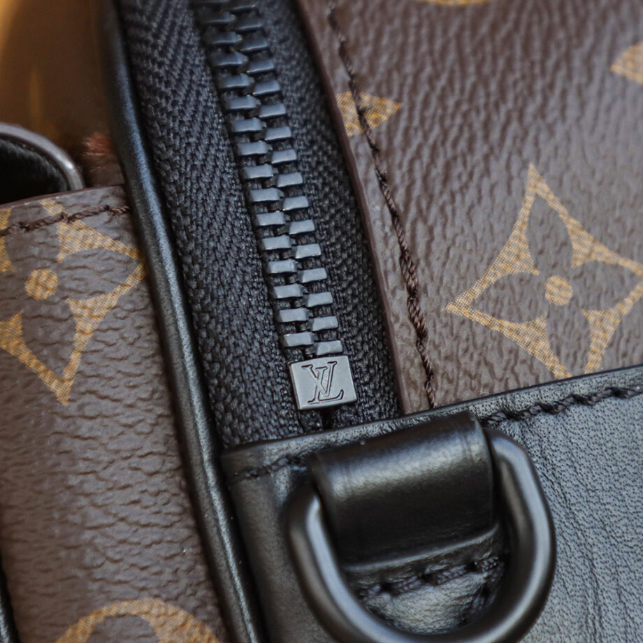 Louis Vuitton M45806 S Lock Messenger