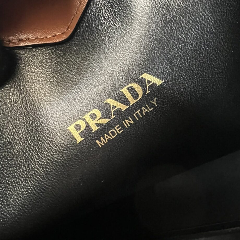 PRADA 1BC181 Large Leather Shoulder Bag With Topstitching