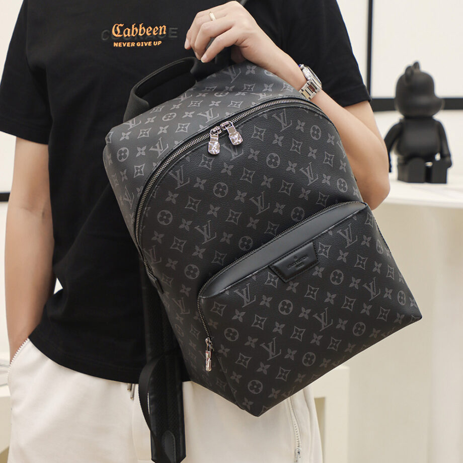 Louis Vuitton M43186 Discovery Backpack