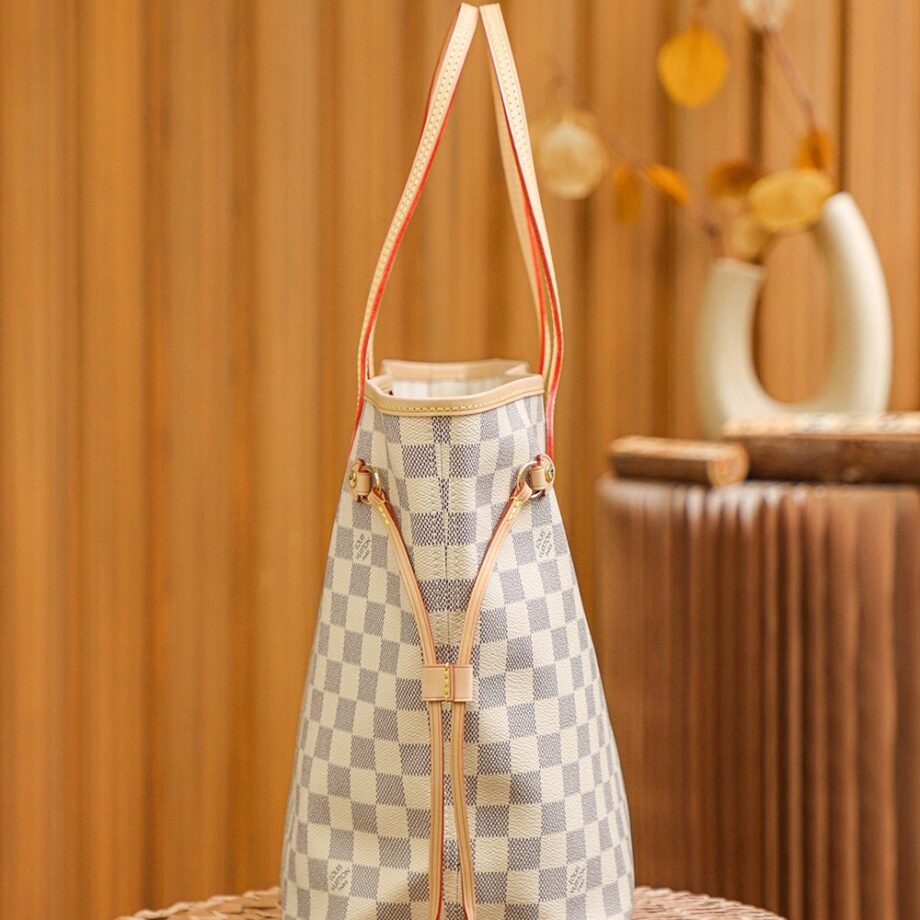 Louis Vuitton N41361 Medium Neverfull Tote Bag