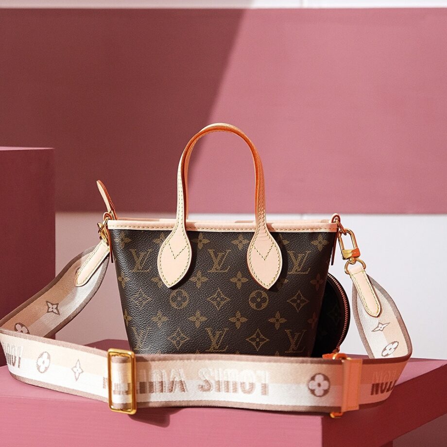 Louis Vuitton M46705 Neverfull Bb