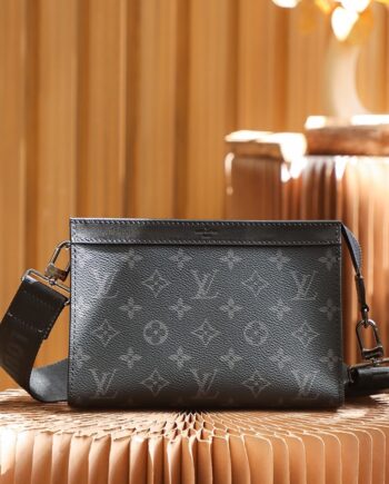 Louis Vuitton M81124 Men'S Gaston Wearable Wallet