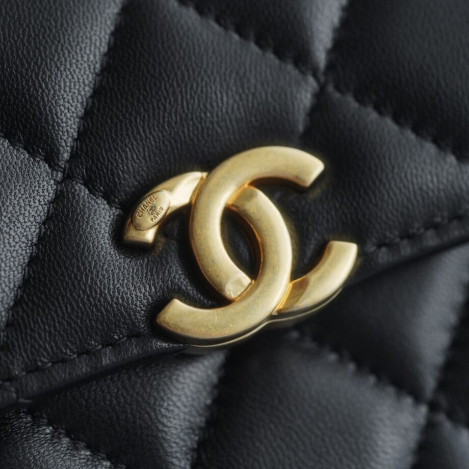 Chanel Medium 22B Enamel Buckle Kelly Bag