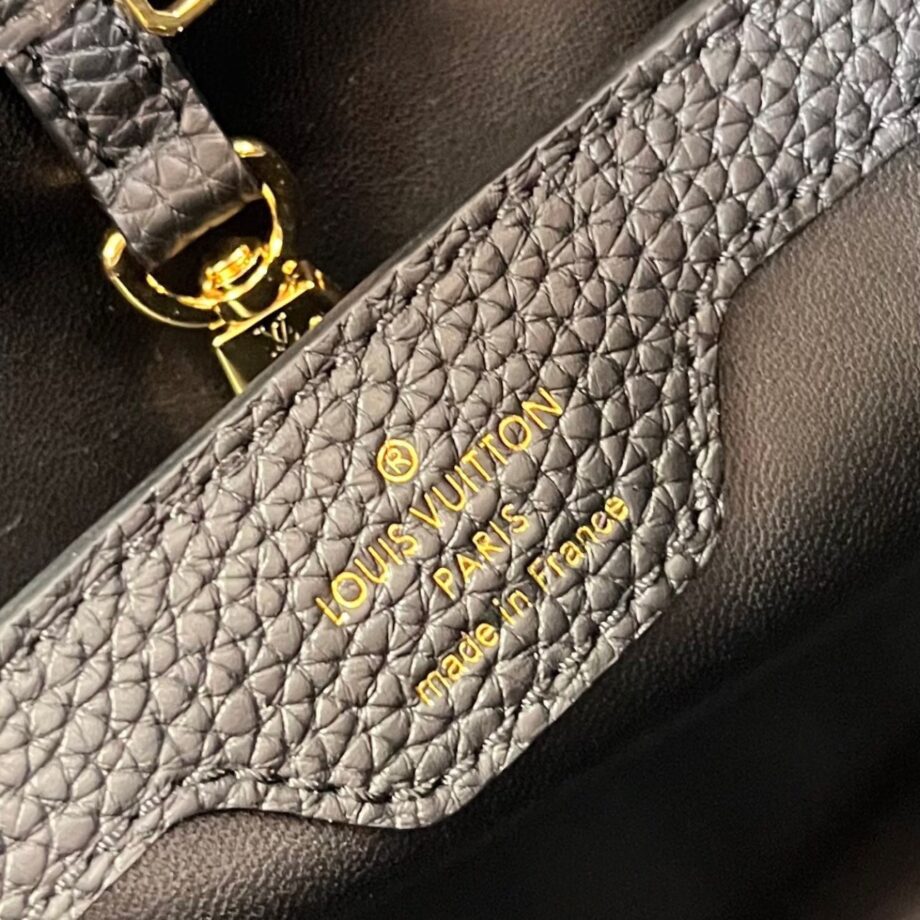 Louis Vuitton M48865 Small Capucines BB Handbag