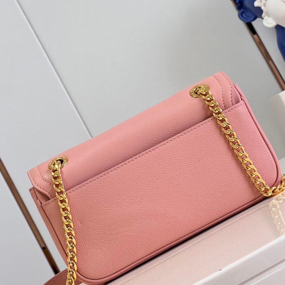 Louis Vuitton M22305 Pink Lockme East West Chain Bag