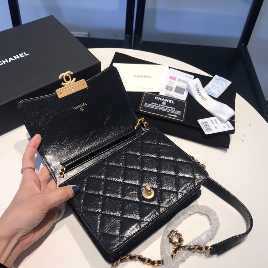 Chanel Oil Wax Cowhide Wallet On Chain