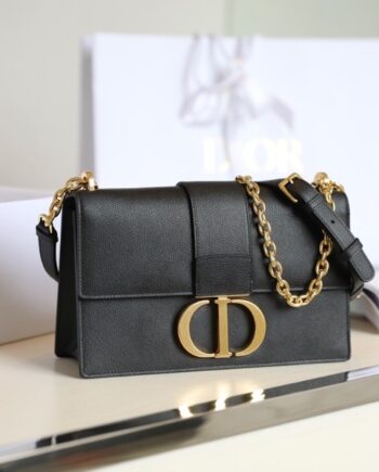 Dior M9203 Black 30 Montaigne Witch Chain Bag