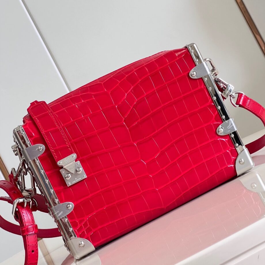 Louis Vuitton M21477 Red Nicolas Ghesqui èRe Classic Petite Malle Handbag